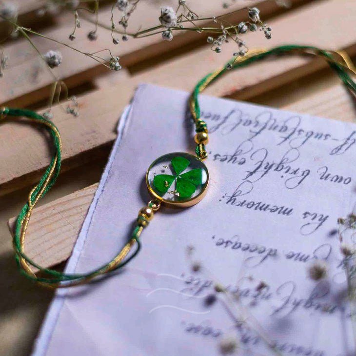 Khushkismat Rakhi - Real flower Jewellery - Leafy Affair
