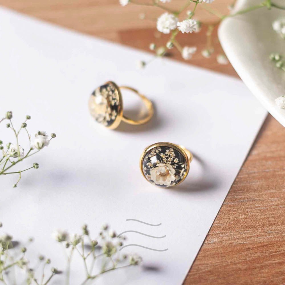 Baby's Breath Set - Real flower Jewellery - Leafy Affair