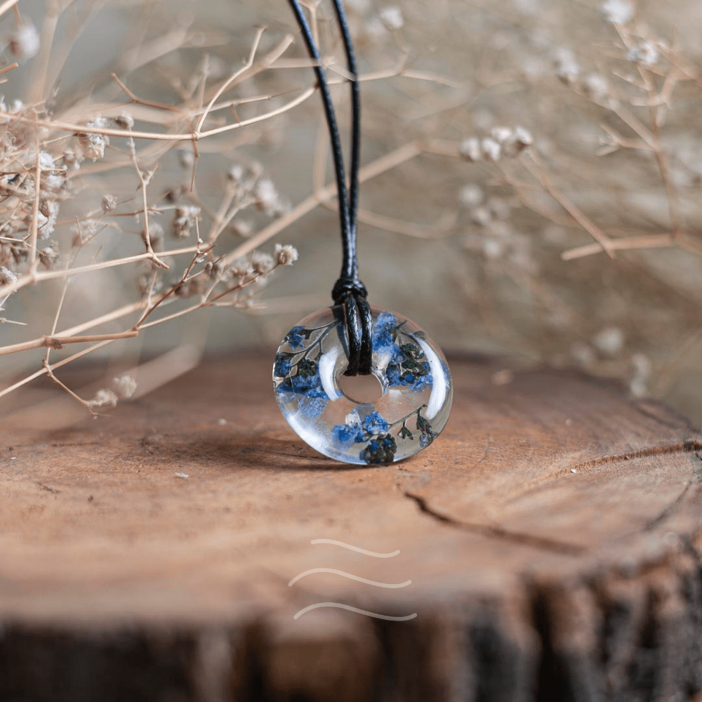 Circle of Life Necklace - Real flower Jewellery - Leafy Affair