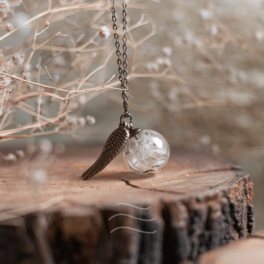 Seeker's Snitch - Real flower Jewellery - Leafy Affair