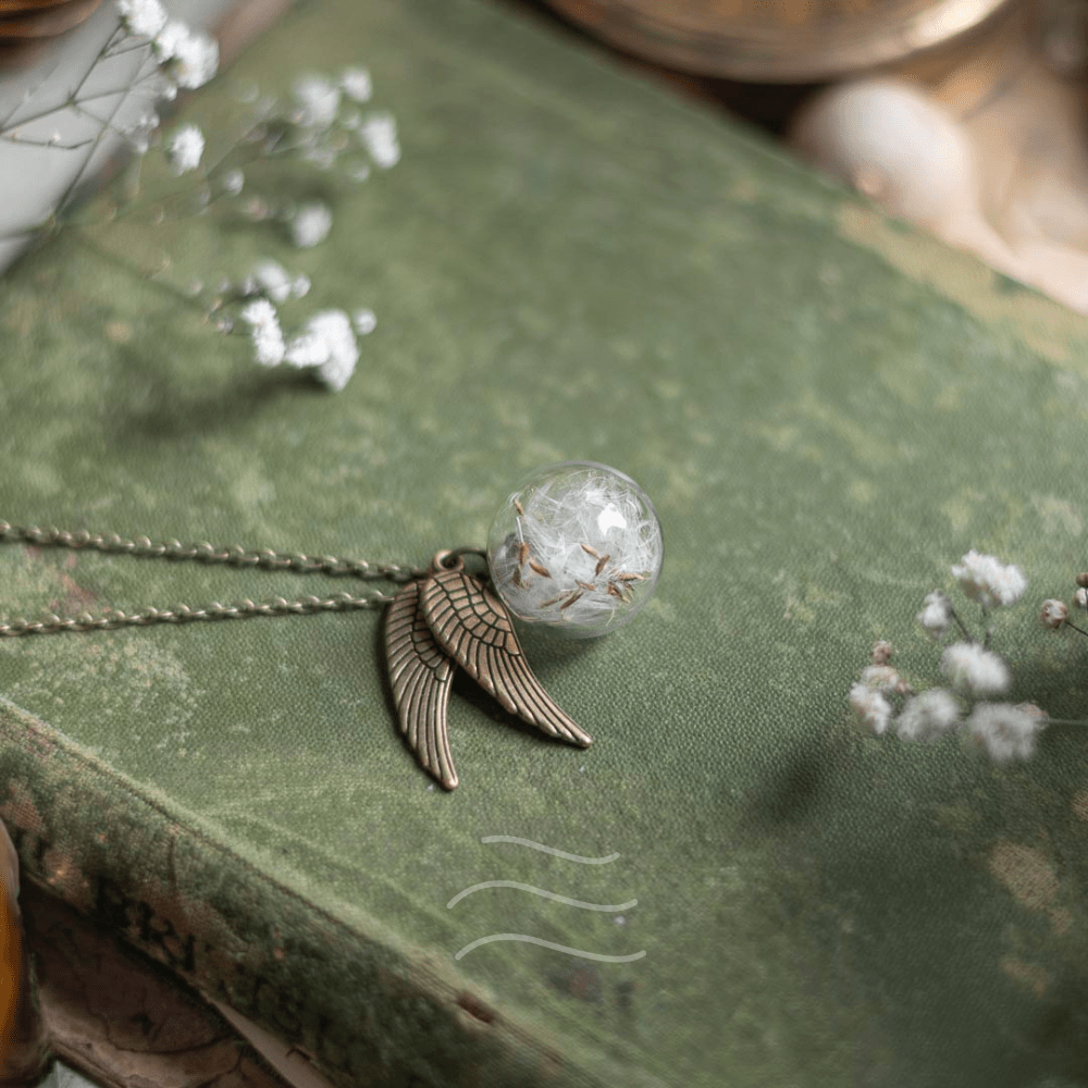 Seeker's Snitch - Real flower Jewellery - Leafy Affair