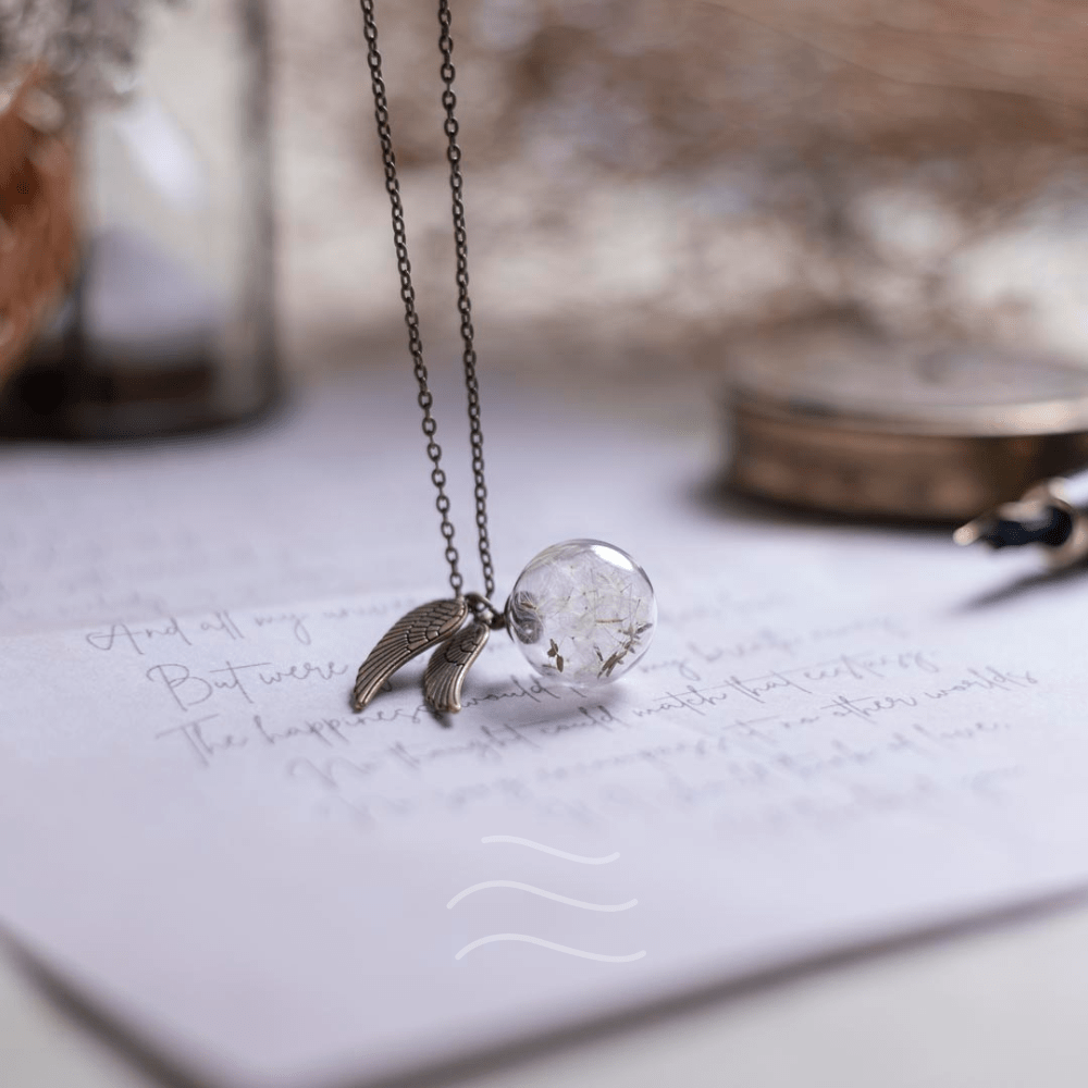 Seeker's Snitch - Real flower Jewellery - Leafy Affair