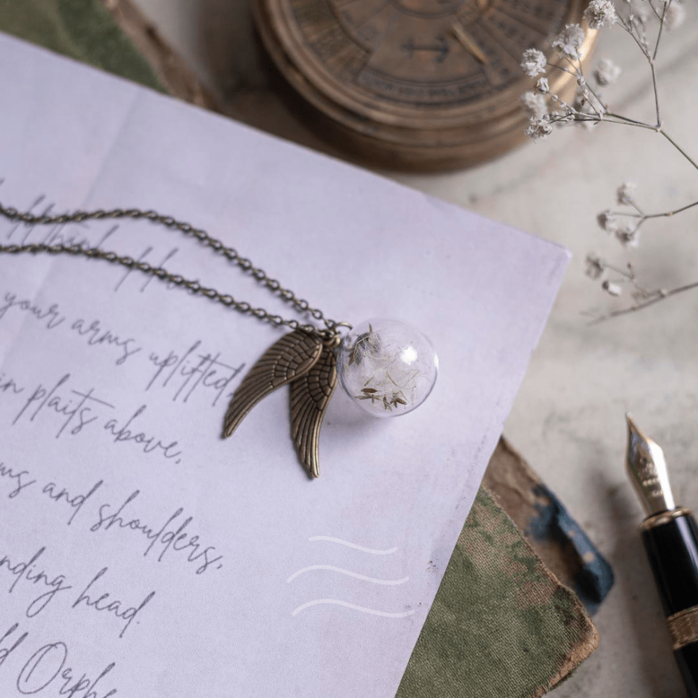 Seeker's Snitch - Real flower Jewellery - Leafy Affair