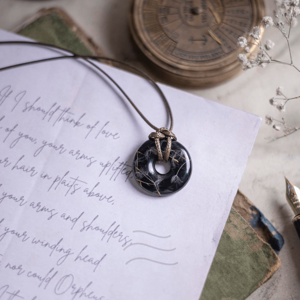 Halo of Stardust Necklace - Real flower Jewellery - Leafy Affair