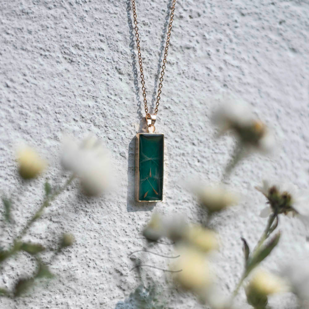 Jul Gift - Real flower Jewellery - Leafy Affair