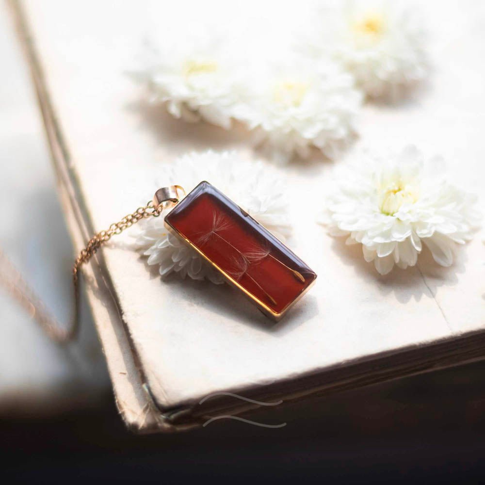 Jul Gift - Real flower Jewellery - Leafy Affair