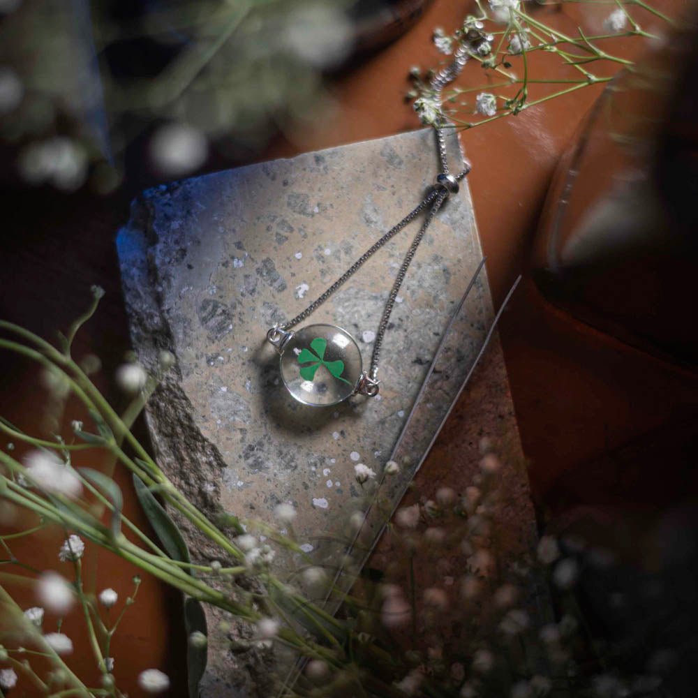 Irish Luck Bracelet - Clover - Real flower Jewellery - Leafy Affair