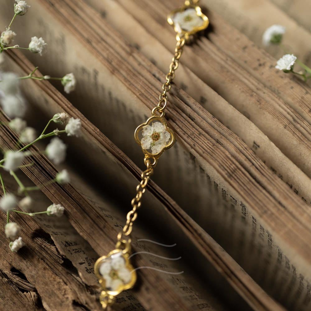 Cipher Bloom Bracelet - Real flower Jewellery - Leafy Affair