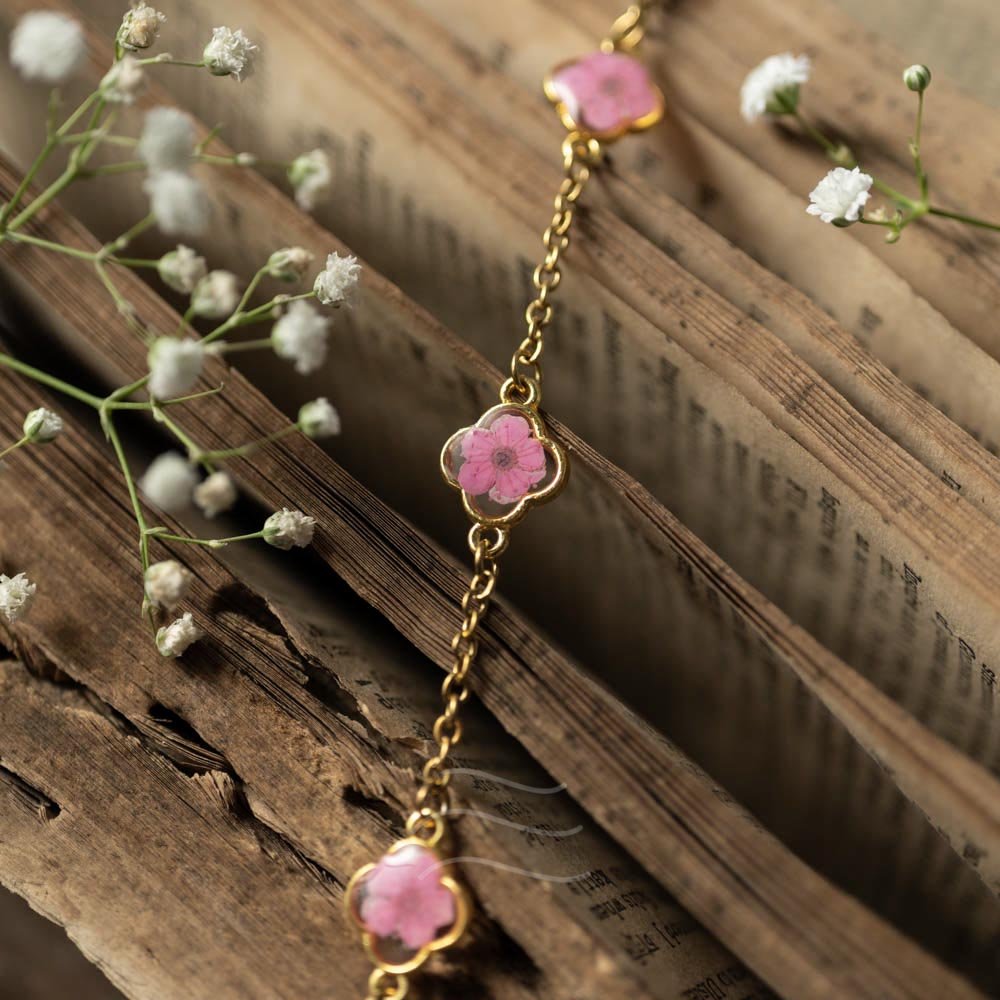 Loveglyph Bracelet - Real flower Jewellery - Leafy Affair