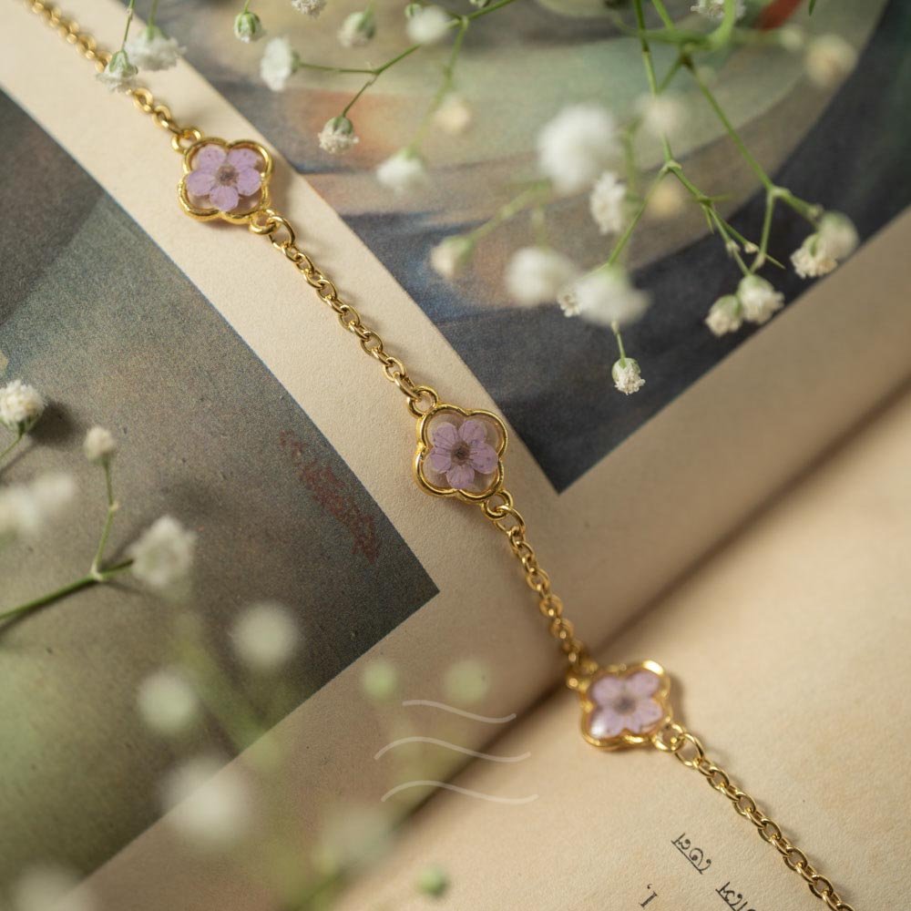 Violet Secret Bracelet - Real flower Jewellery - Leafy Affair