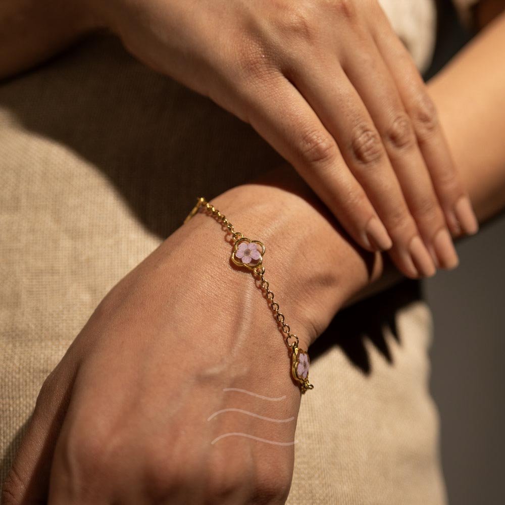 Violet Secret Bracelet - Real flower Jewellery - Leafy Affair