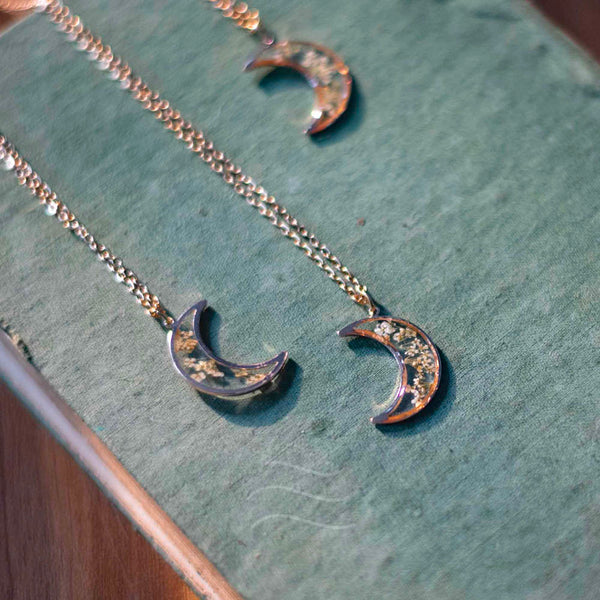 Shop Rubans 925 Silver 18K Gold Plated Chain With Crescent Moon Pendant  Necklace. Online at Rubans