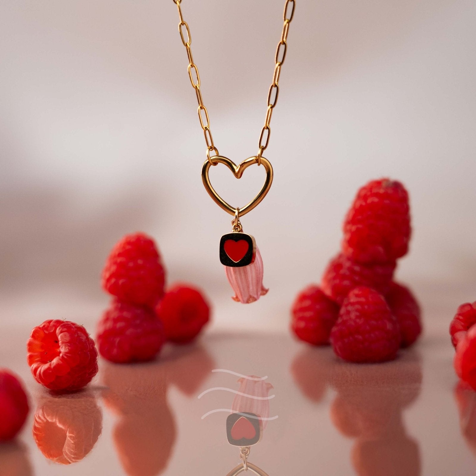 The Heart Skip Necklace - Real flower Jewellery - Leafy Affair