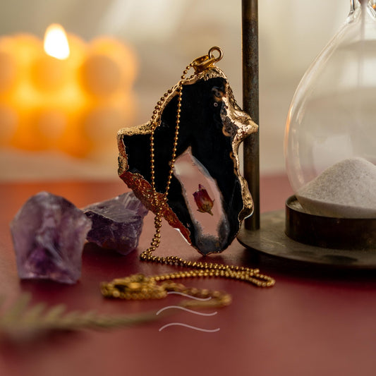 Floragate 49 - Real flower Jewellery - Leafy Affair