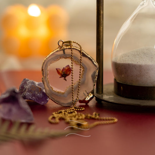 Floragate 55 - Real flower Jewellery - Leafy Affair