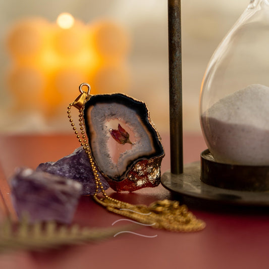 Floragate 79 - Real flower Jewellery - Leafy Affair