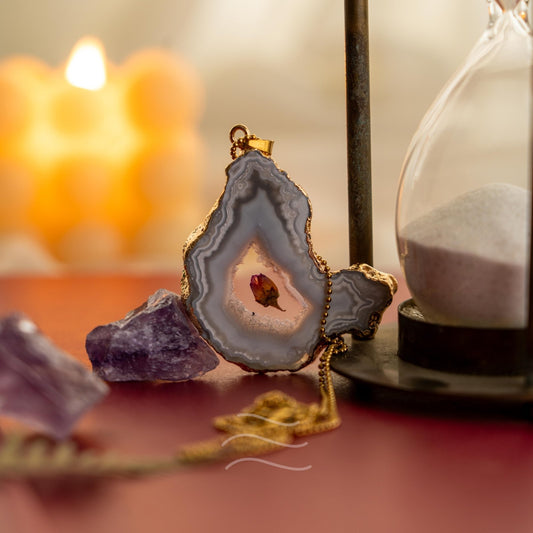 Floragate 62 - Real flower Jewellery - Leafy Affair