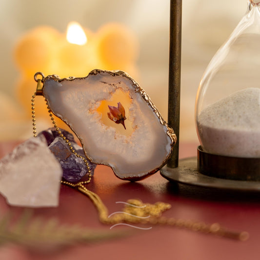 Floragate 66 - Real flower Jewellery - Leafy Affair