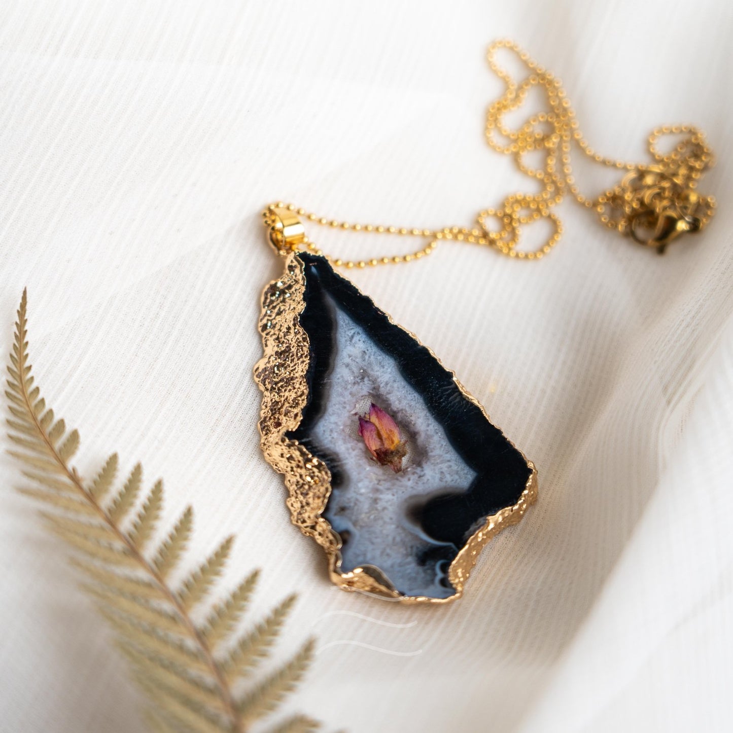 Floragate 84 - Real flower Jewellery - Leafy Affair
