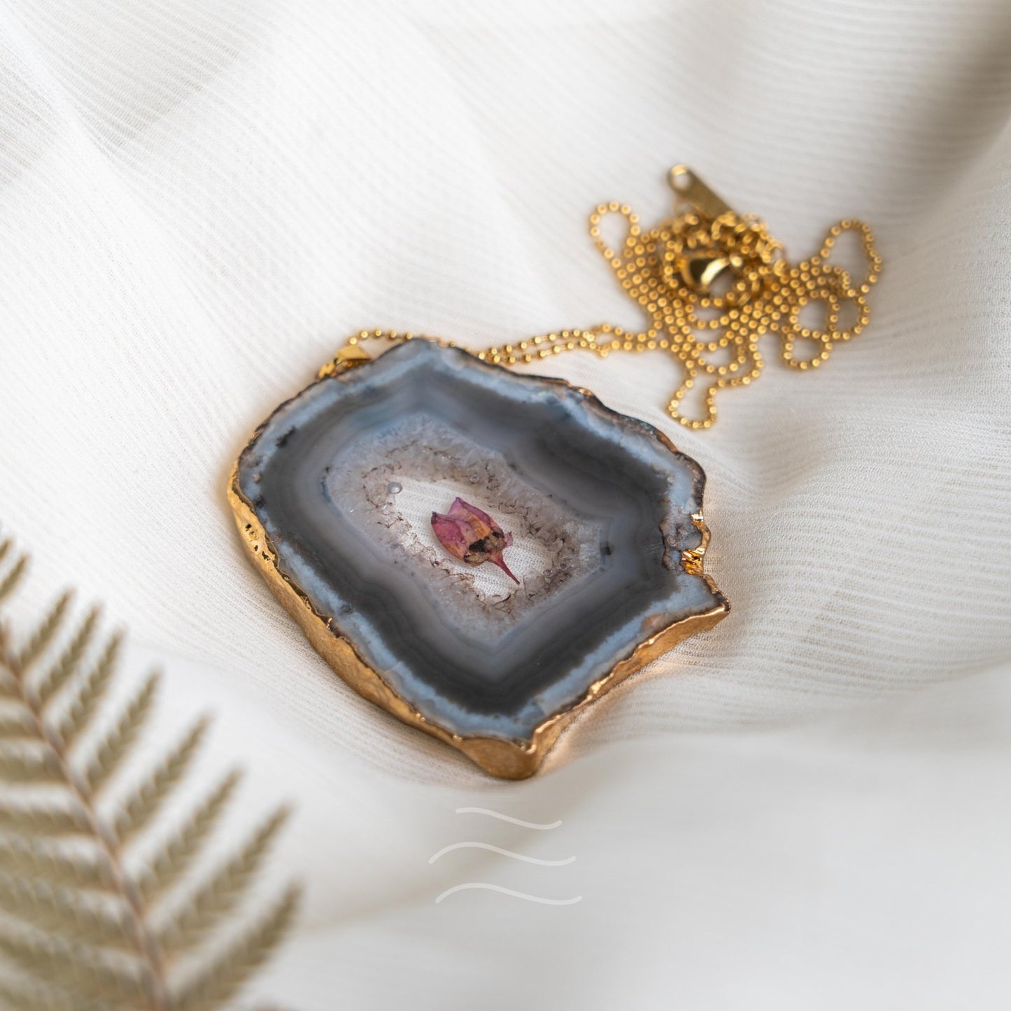 Floragate 104 - Real flower Jewellery - Leafy Affair