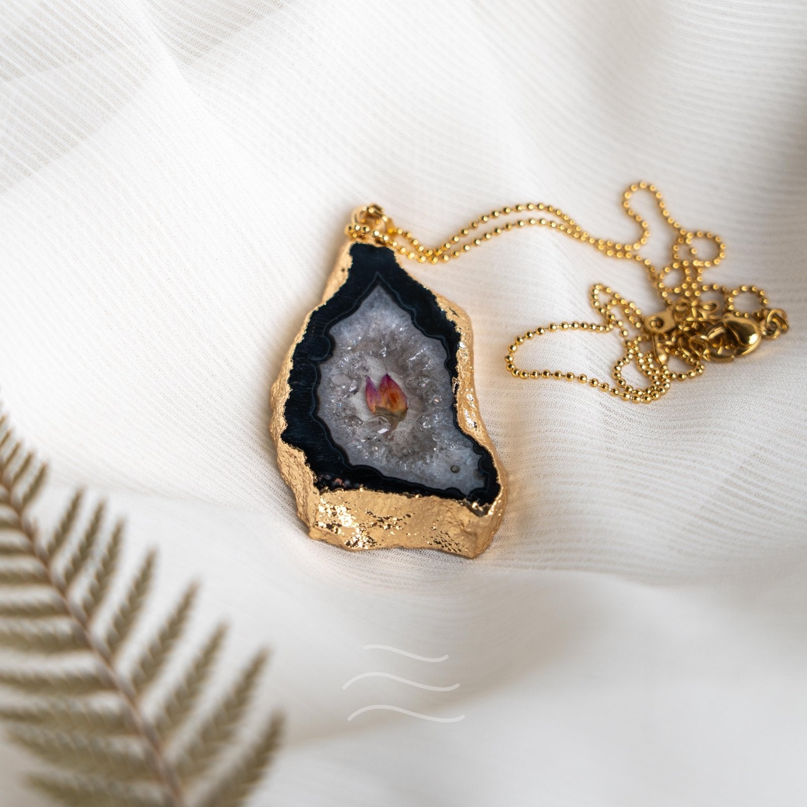 Floragate 63 - Real flower Jewellery - Leafy Affair