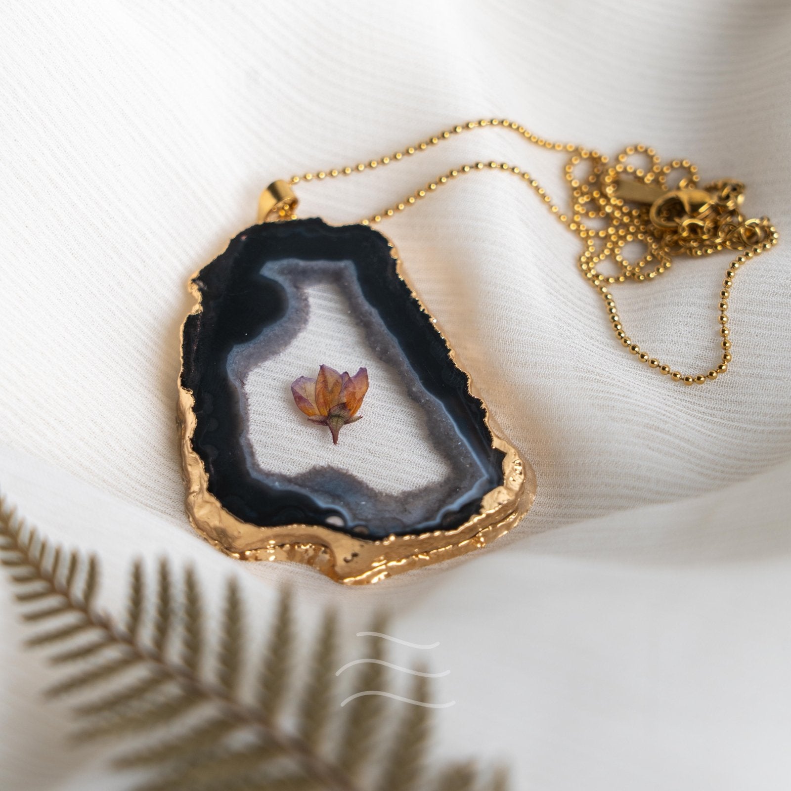 Floragate 39 - Real flower Jewellery - Leafy Affair