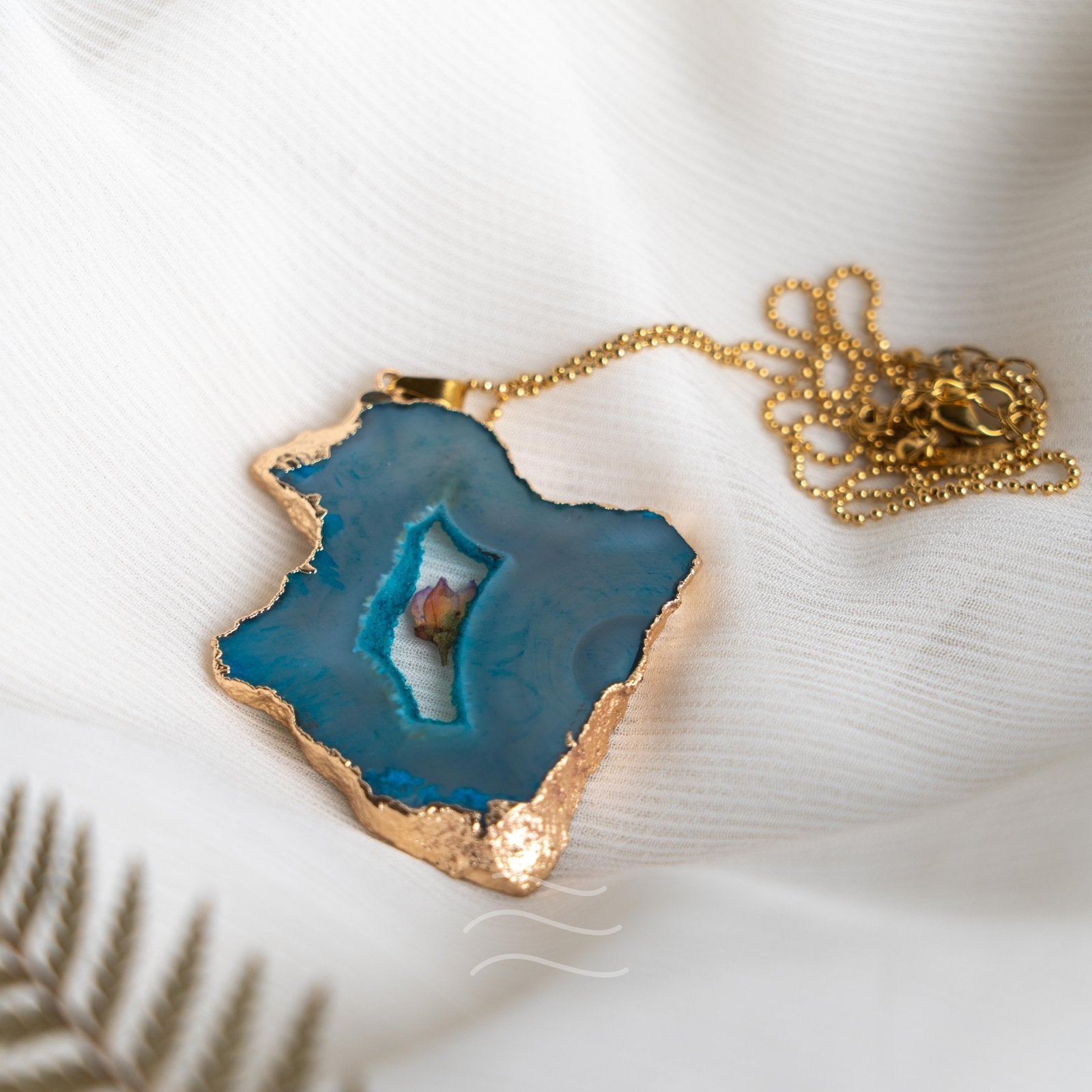 Floragate 48 - Real flower Jewellery - Leafy Affair