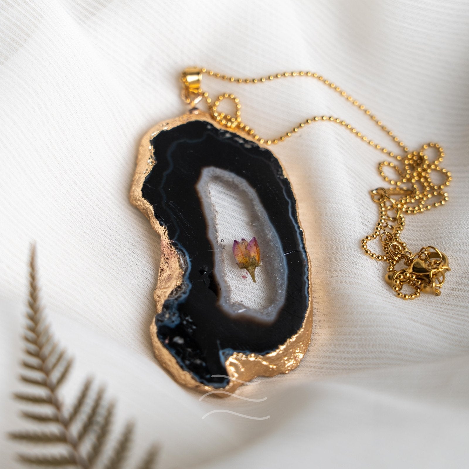 Floragate 22 - Real flower Jewellery - Leafy Affair