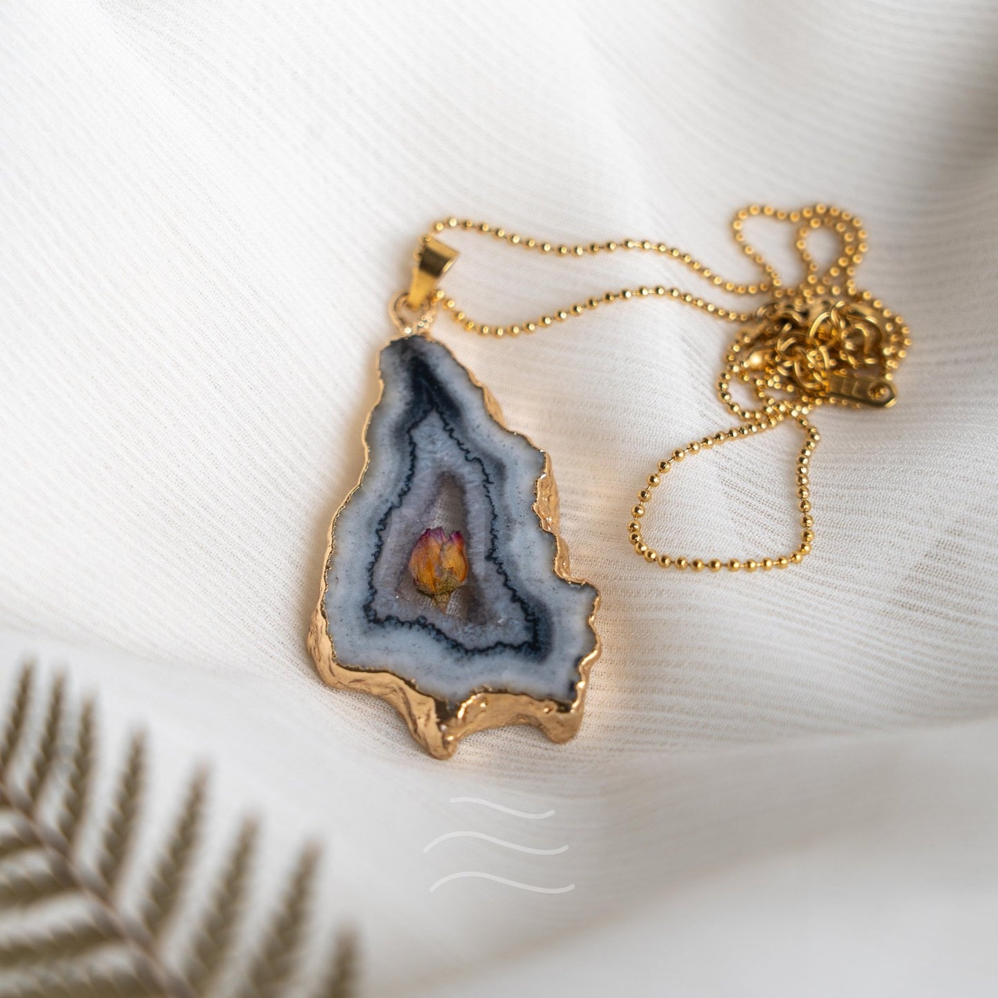 Floragate 36 - Real flower Jewellery - Leafy Affair