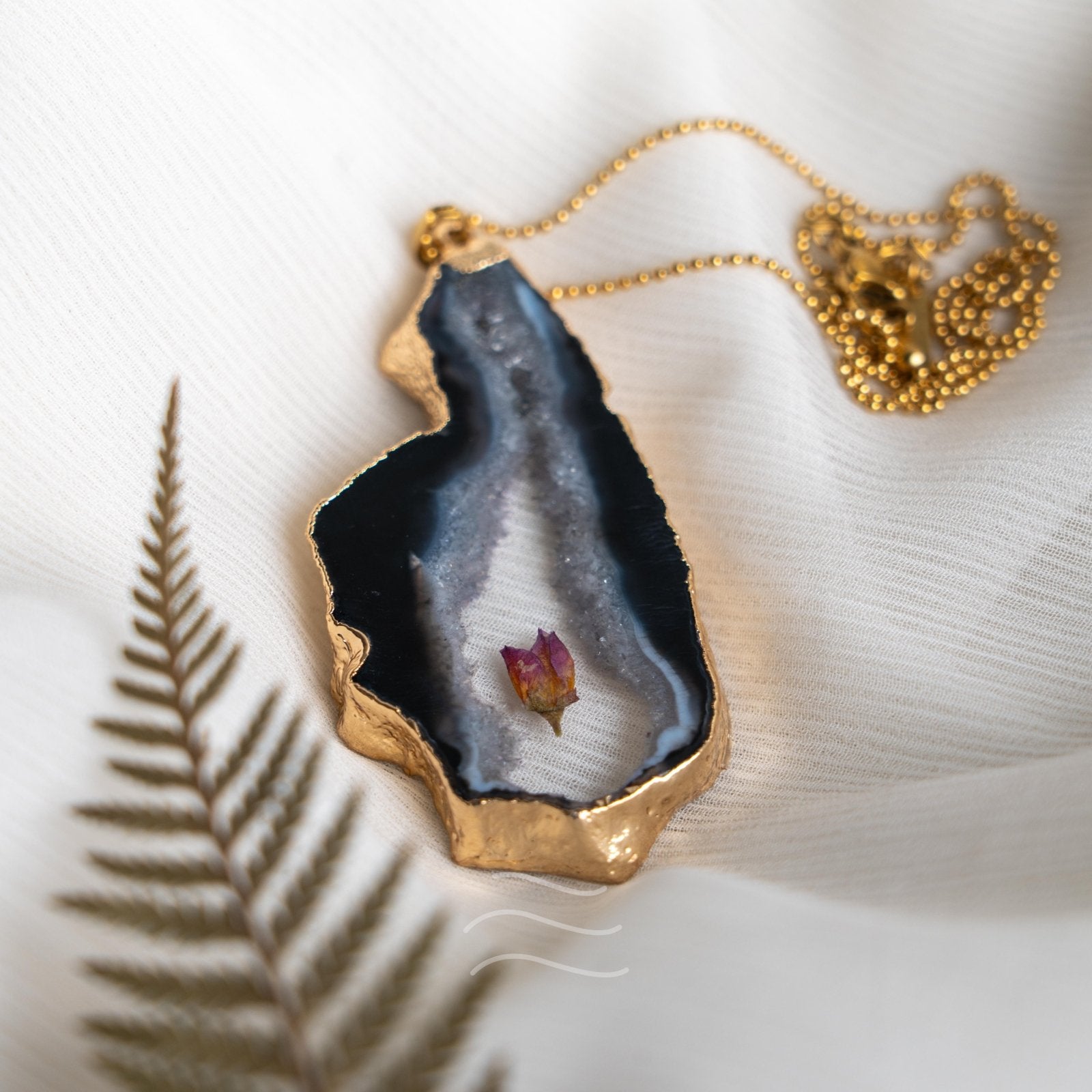 Floragate 56 - Real flower Jewellery - Leafy Affair