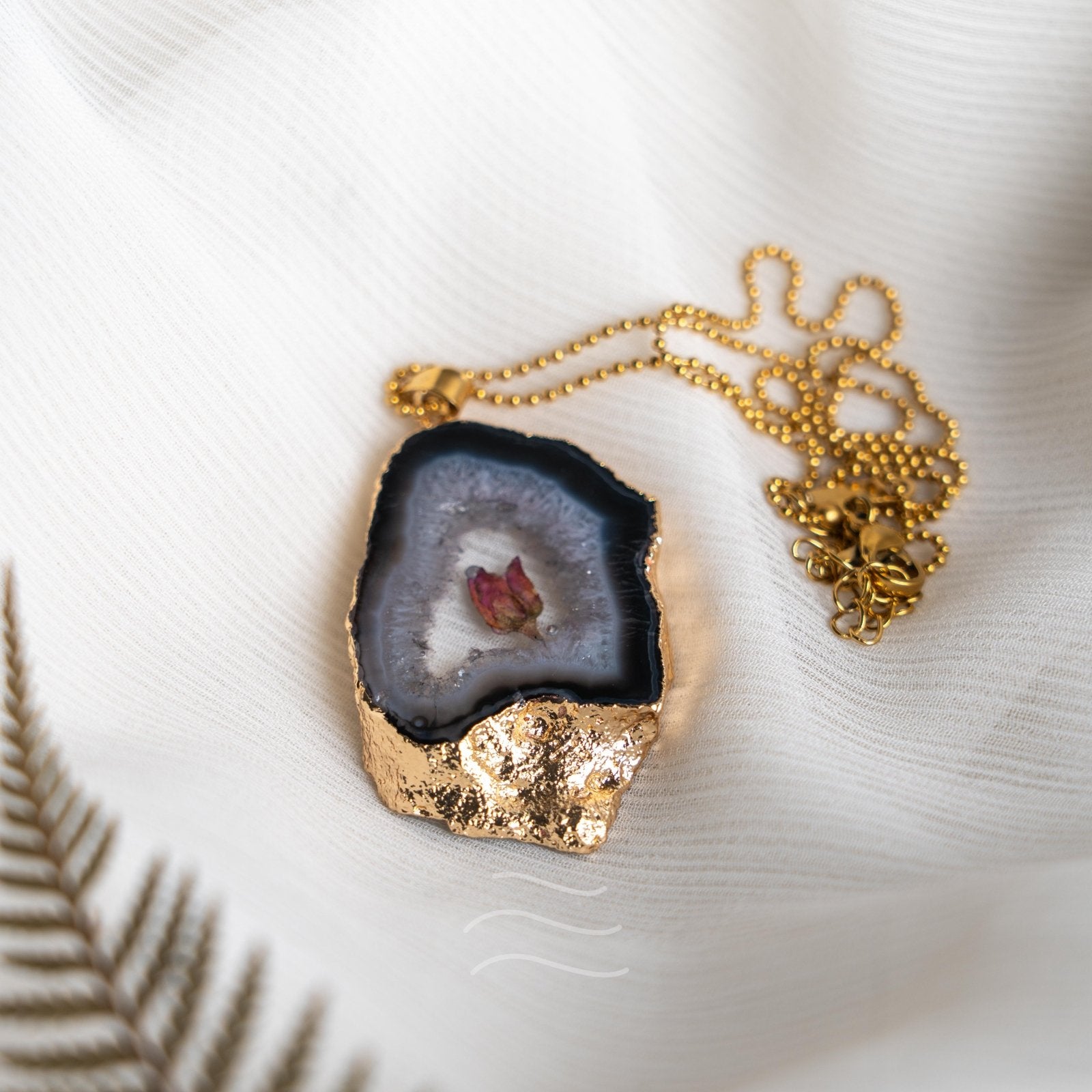 Floragate 79 - Real flower Jewellery - Leafy Affair