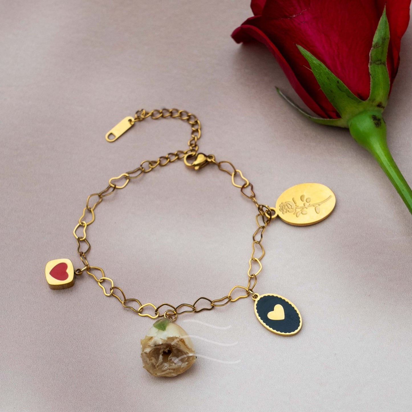 The Philia Bracelet - Real flower Jewellery - Leafy Affair
