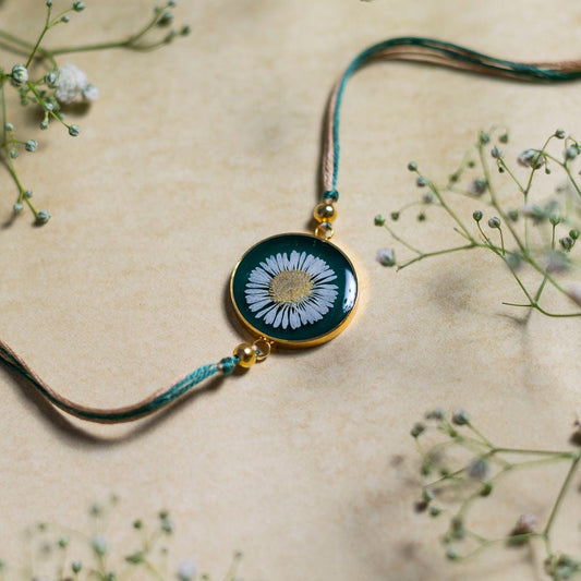 Sapno Ka Bagh Rakhi - Real flower Jewellery - Leafy Affair