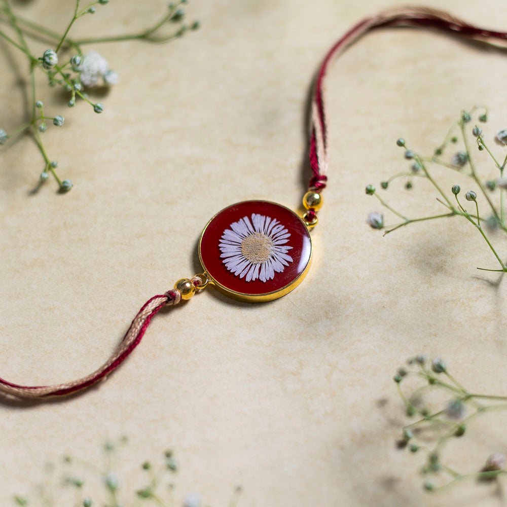 Bachpan ki Kahaaniyan Rakhi - Real flower Jewellery - Leafy Affair