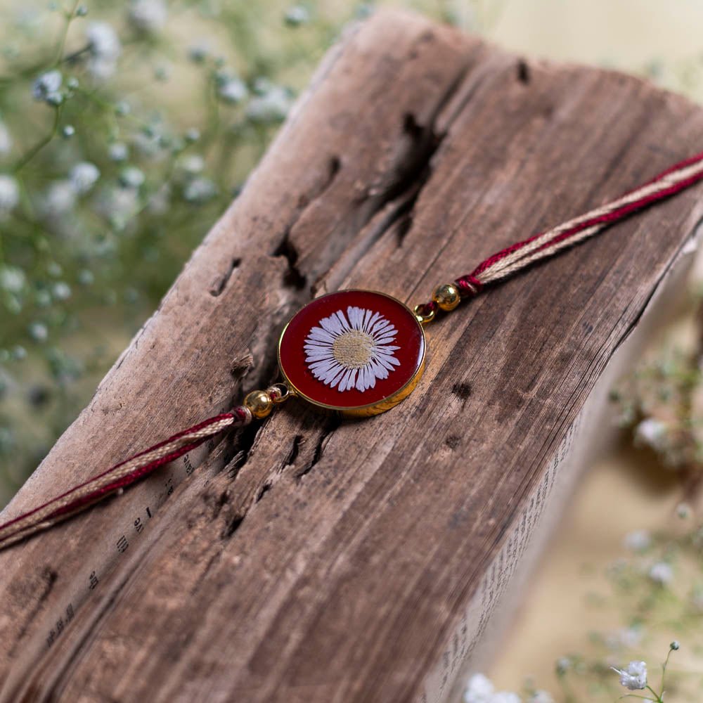 Bachpan ki Kahaaniyan Rakhi - Real flower Jewellery - Leafy Affair