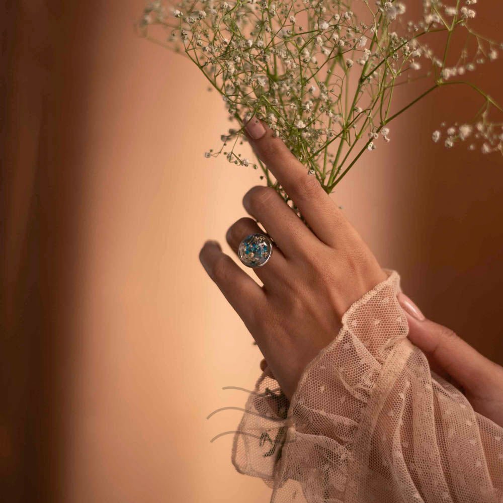 A Kiss from Atlantis Ring - Real flower Jewellery - Leafy Affair