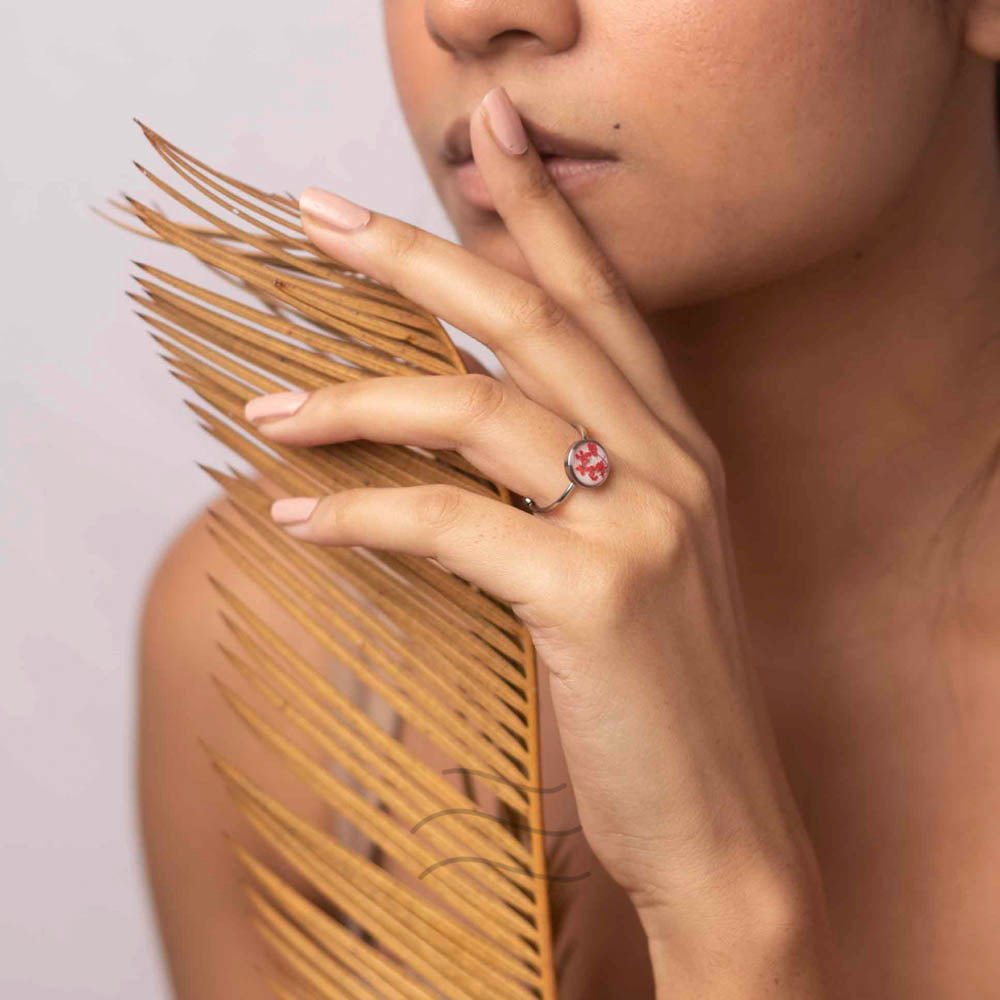 Bird's Nest Claret Ring - Real flower Jewellery - Leafy Affair
