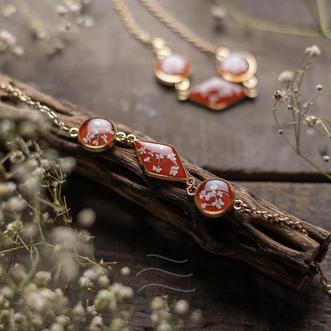 Centauri Bracelet - Real flower Jewellery - Leafy Affair