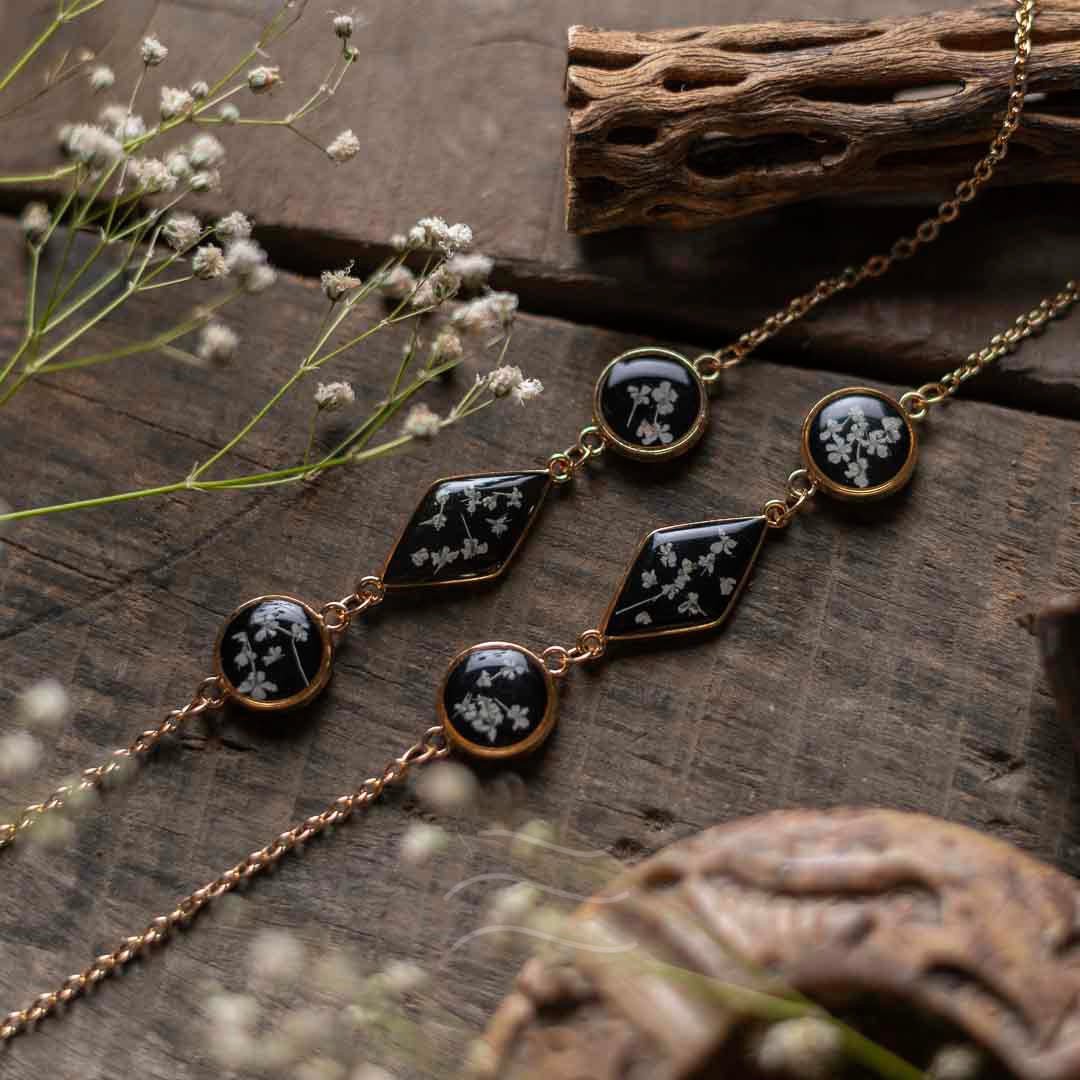 Astra Bracelet - Real flower Jewellery - Leafy Affair