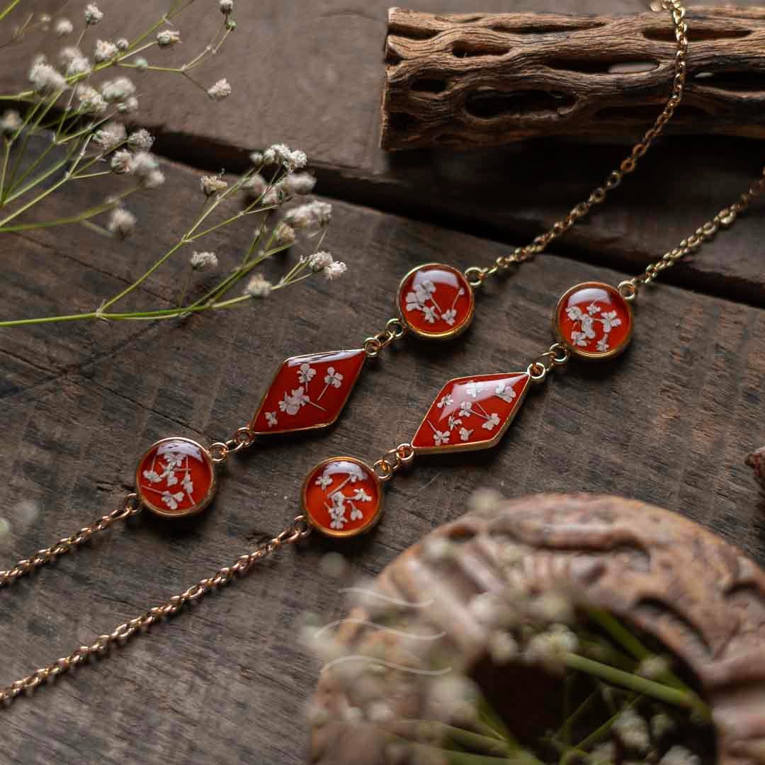 Centauri Bracelet - Real flower Jewellery - Leafy Affair