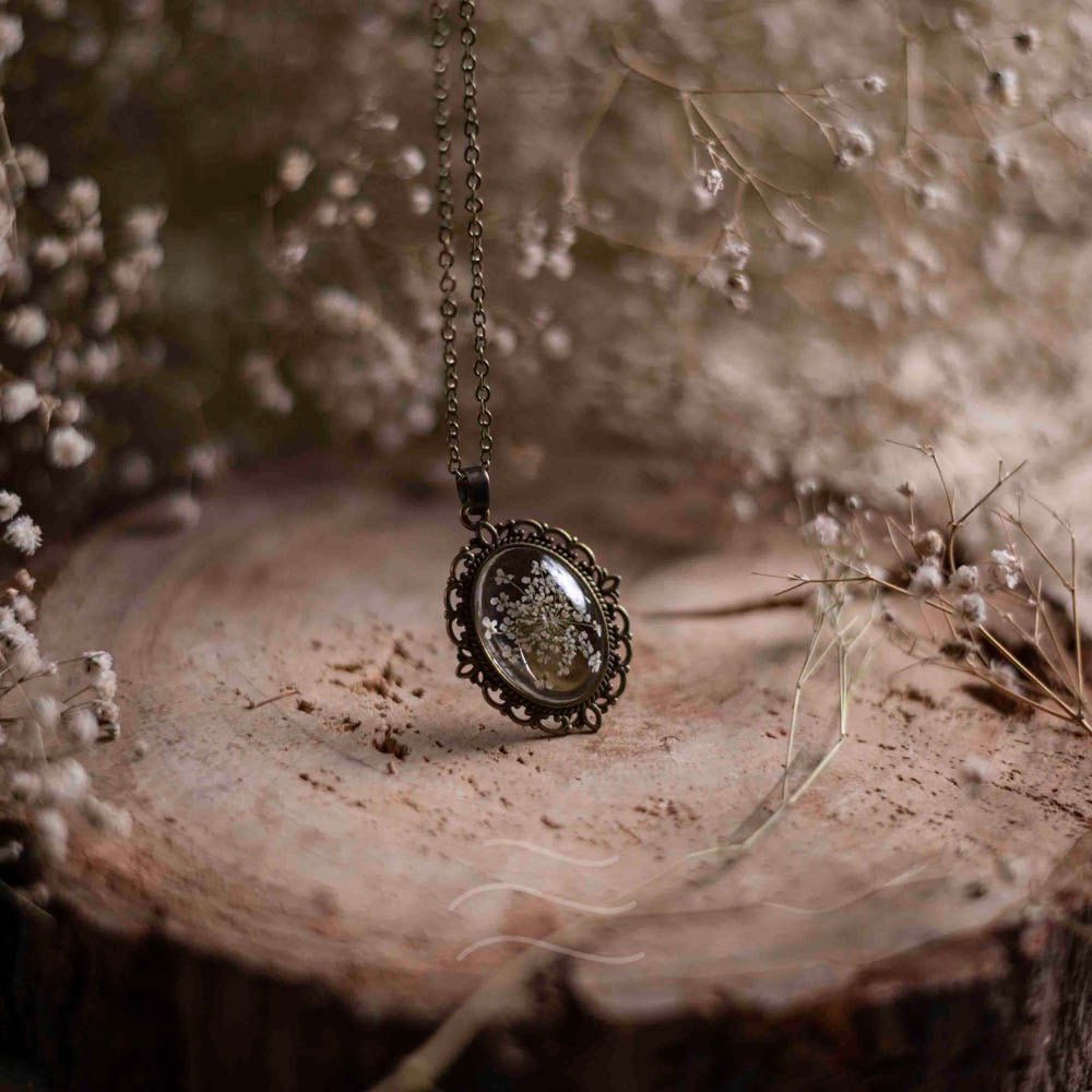 Aug Gift - Real flower Jewellery - Leafy Affair