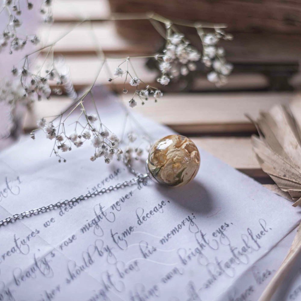 Sonnets of Love - Roselet Necklace - Real flower Jewellery - Leafy Affair