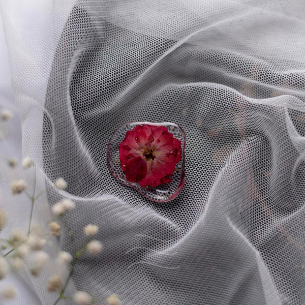 Ruby Rose Pin – Leafy Affair