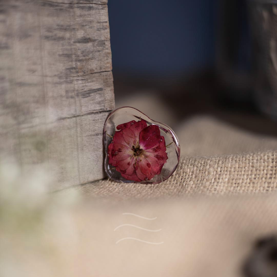 Ruby Rose Pin – Leafy Affair