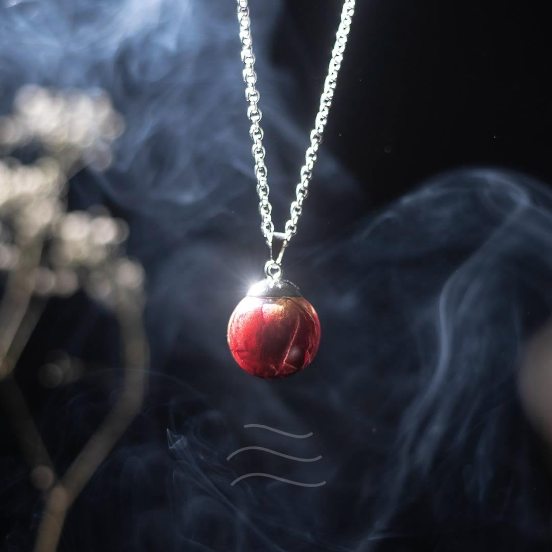 Sonnets of Love - Roselet Necklace - Real flower Jewellery - Leafy Affair