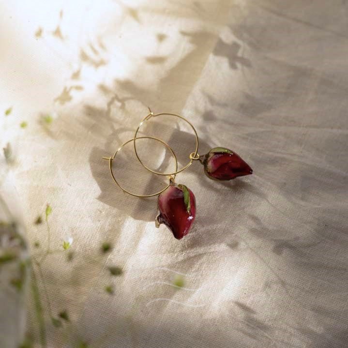 Jolie Earrings - Real flower Jewellery - Leafy Affair