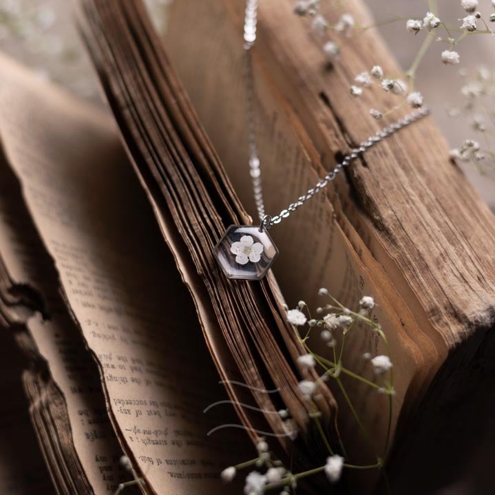 Forevermore Set - Real flower Jewellery - Leafy Affair