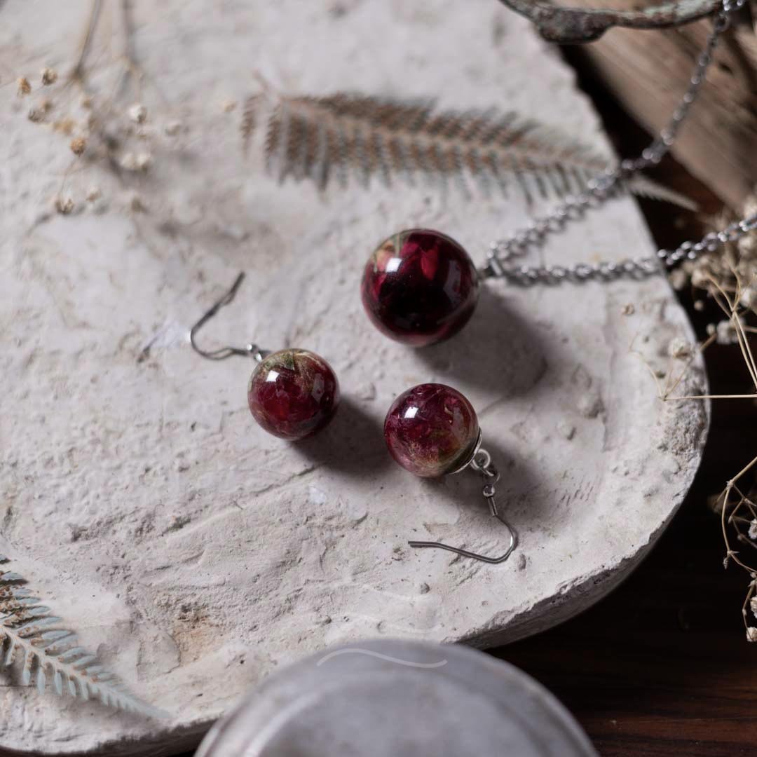Sonnets of Love Set - Real flower Jewellery - Leafy Affair