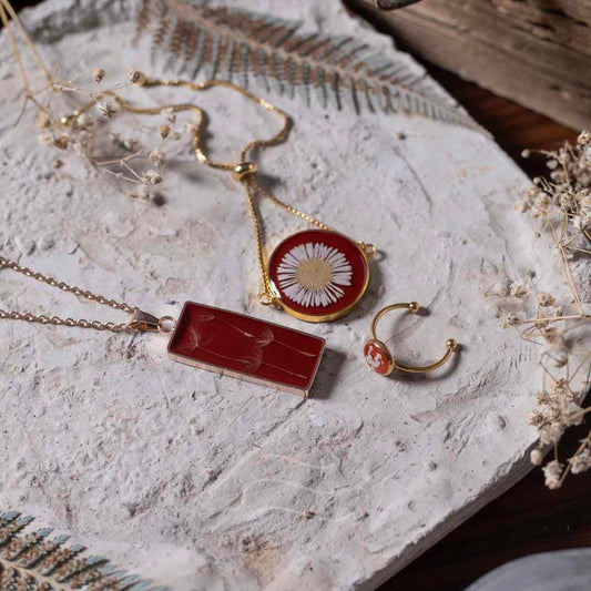 Retro Hues Set - Real flower Jewellery - Leafy Affair