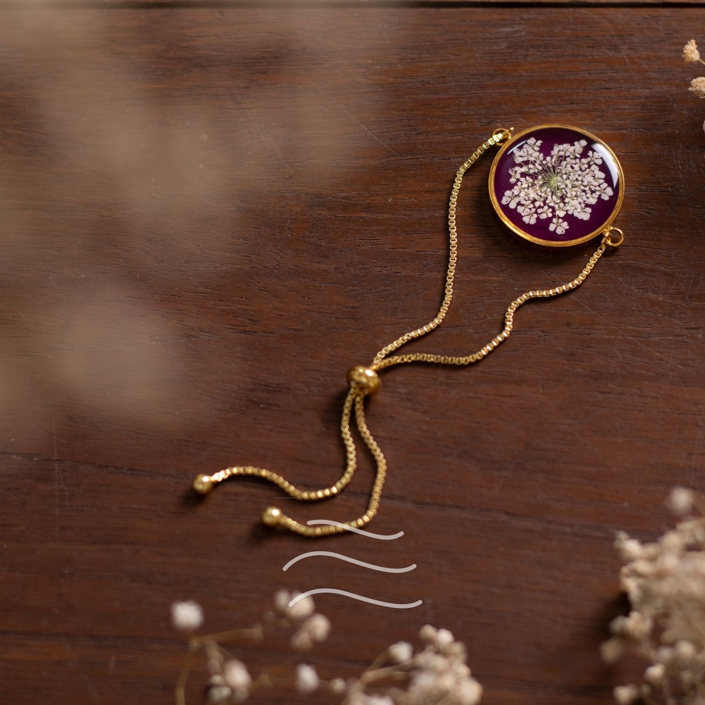 Wine Star Cluster Bracelet - Real flower Jewellery - Leafy Affair